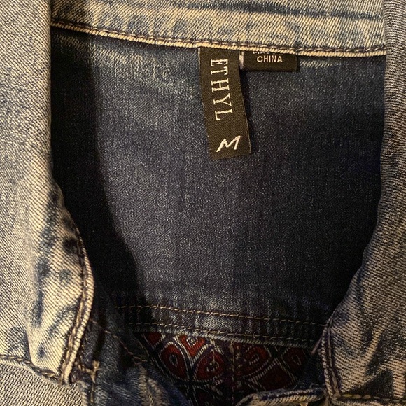 Jean Jacket - Picture 3 of 8